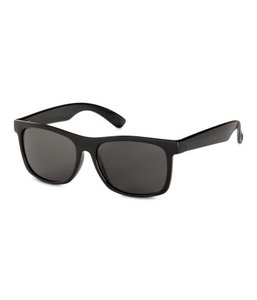 Classic Black Sunglasses